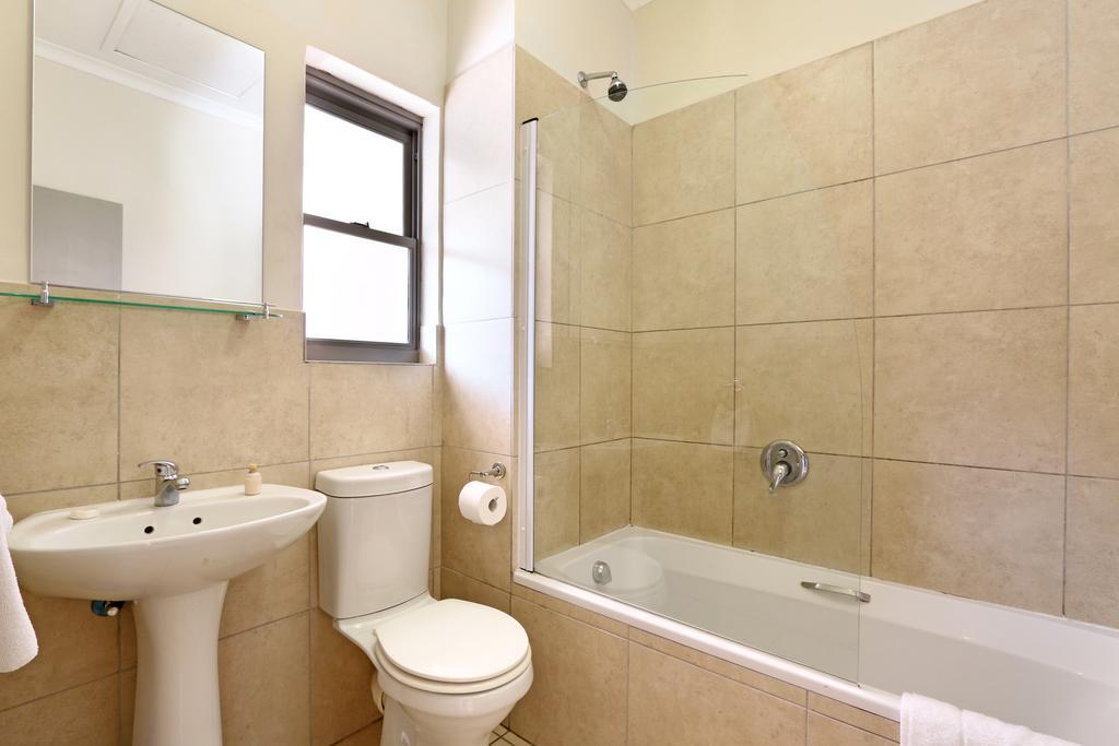 Amalfi On Regent Hotel Cape Town Ngoại thất bức ảnh